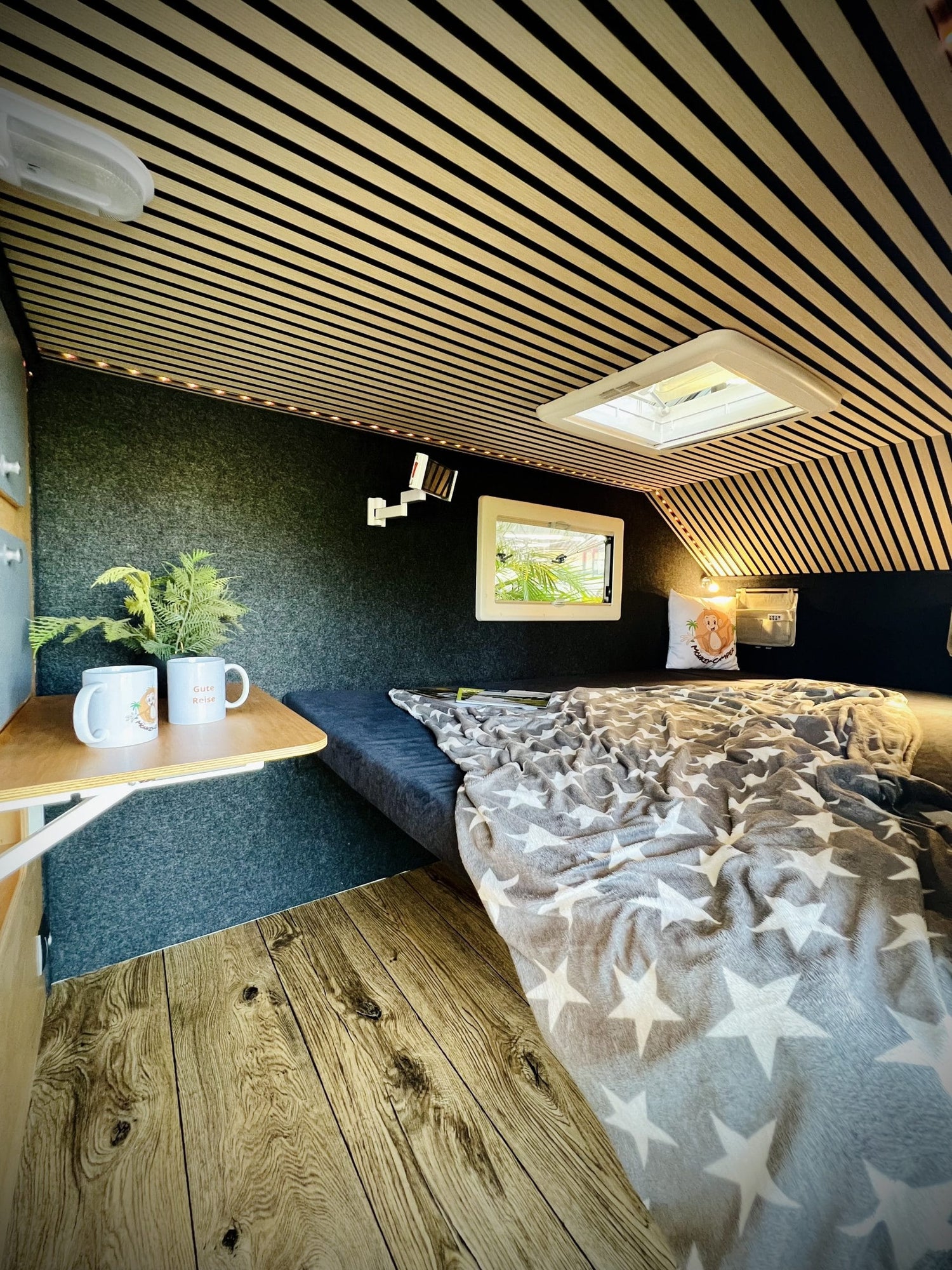 Micro-Camper Brutus 2.0 - "Style-Edition" by Monkey-Camper