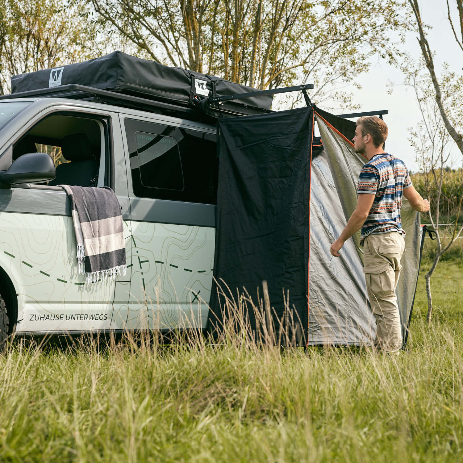 dachzelt dusche VICKYWOOD Duschzelt mit Regenhaube 100cm schwarz – Monkey-Camper