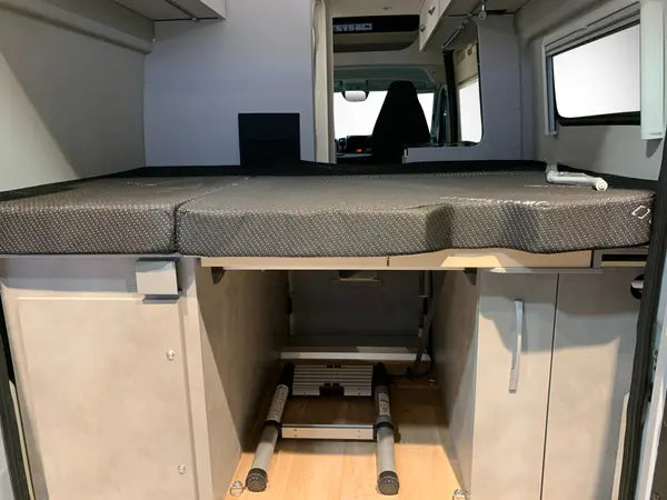 Monkey-Home 6 "ALWIN" Crosscamp Full 6m Kastenwagen