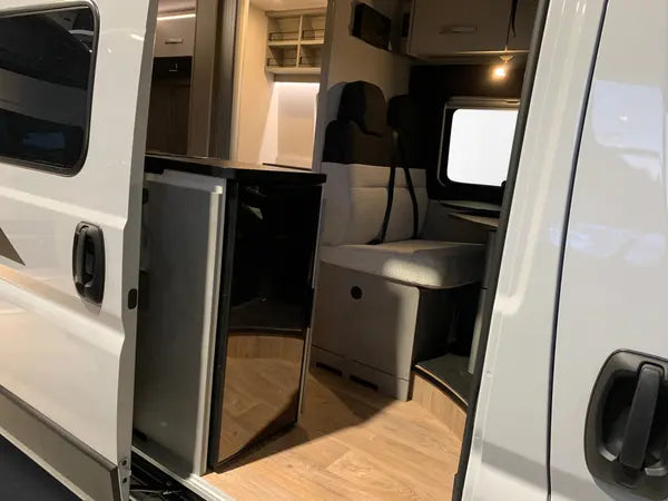 Monkey-Home 6 "FRANZ" Crosscamp Full 6m Kastenwagen