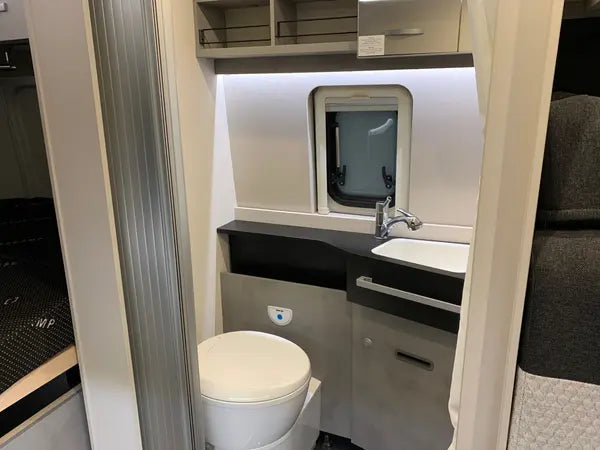 Monkey-Home 6 "ALWIN" Crosscamp Full 6m Kastenwagen