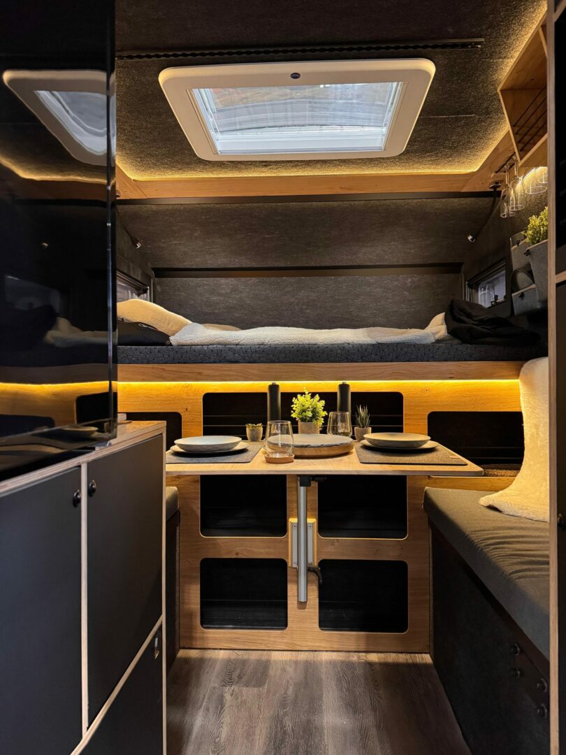 Pickupboxx – Die vollausgebaute Travelboxx für dein Pickup-Abenteuer