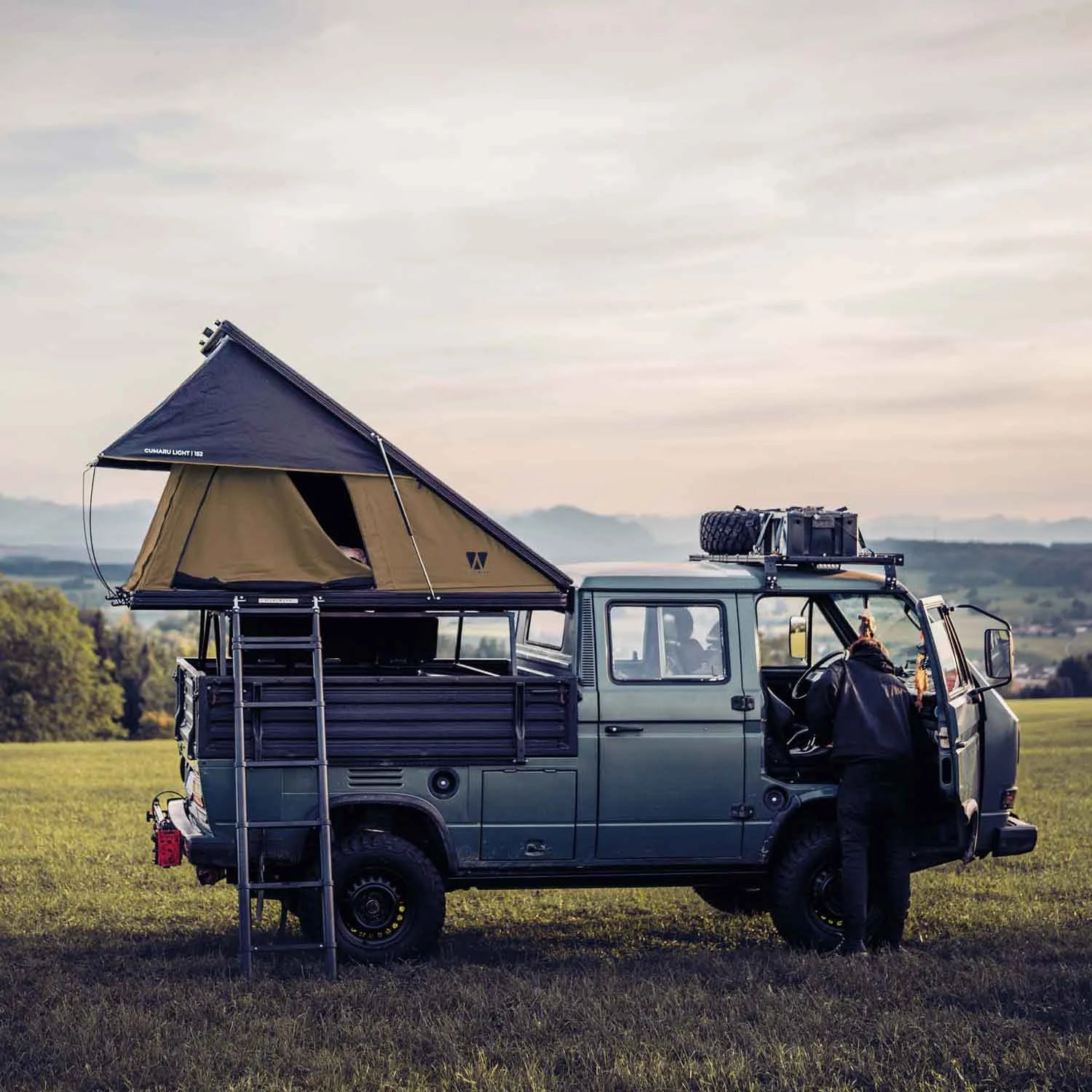 VICKYWOOD Alu-Hartschalen-Dachzelt CUMARU LIGHT 127 ECO goldbraun