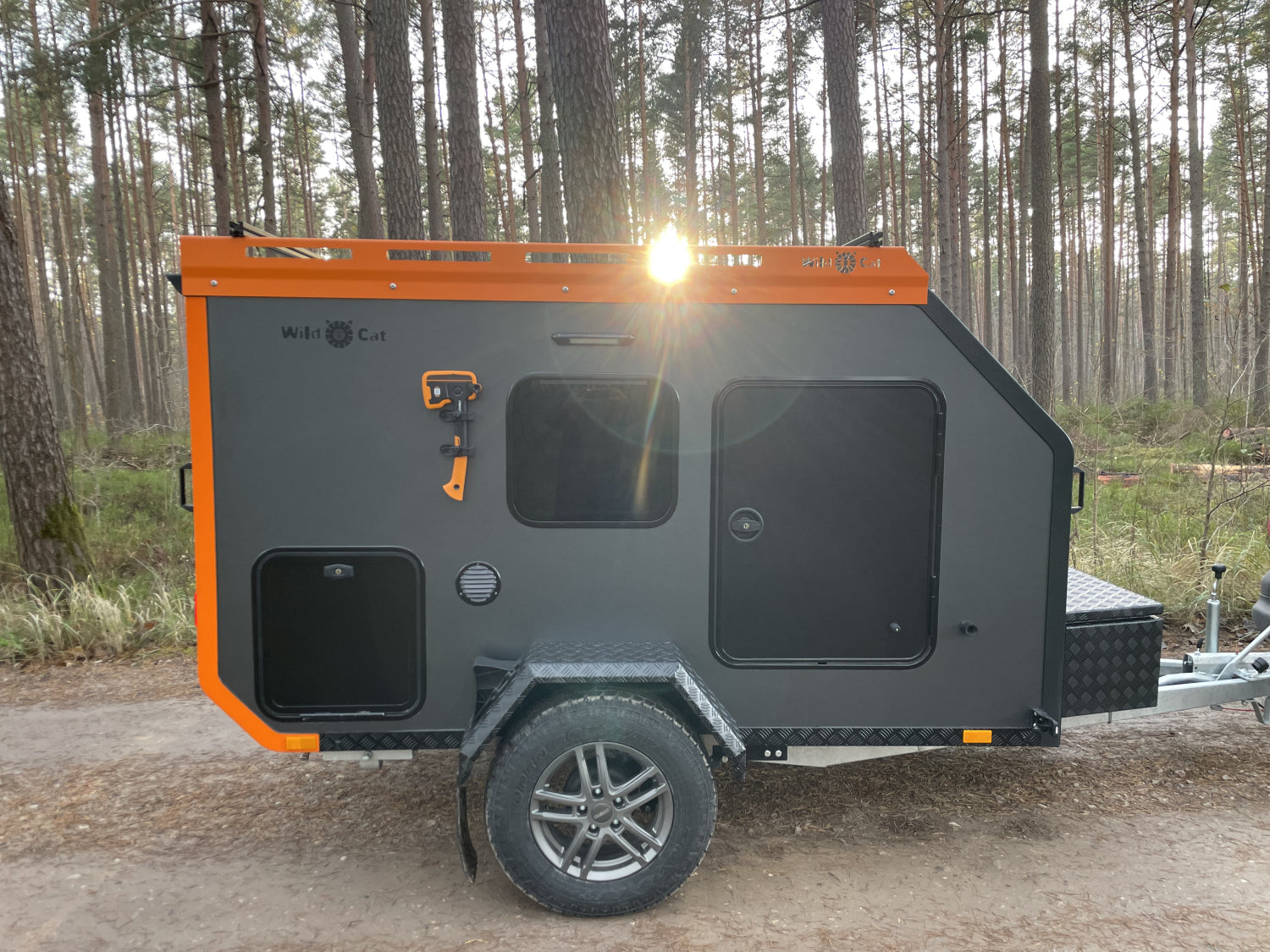 Monkey-Nano Wildcat-Camper „LEON“ - Camping-Trailer